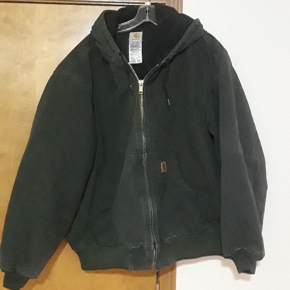 Carhartt hooded J130